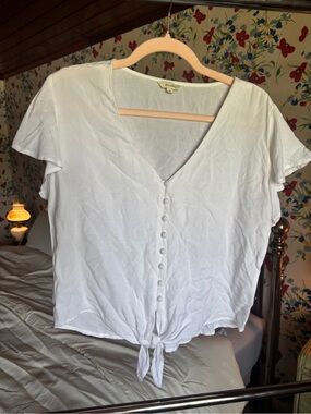 sim & sam women’s medium white tie front blouse flutter sleeve coastal